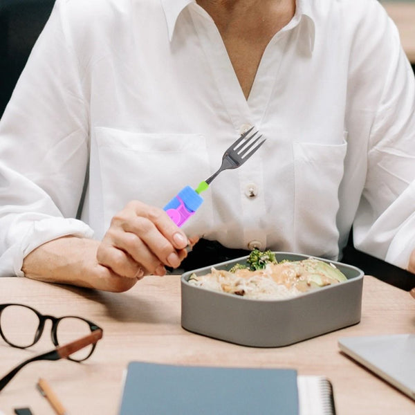 2Pcs Set Adaptive Feeding Utensil