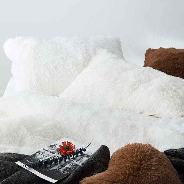Therapeutic Fluffy Velvet Fleece Quilt Cover and Pillowcases - White