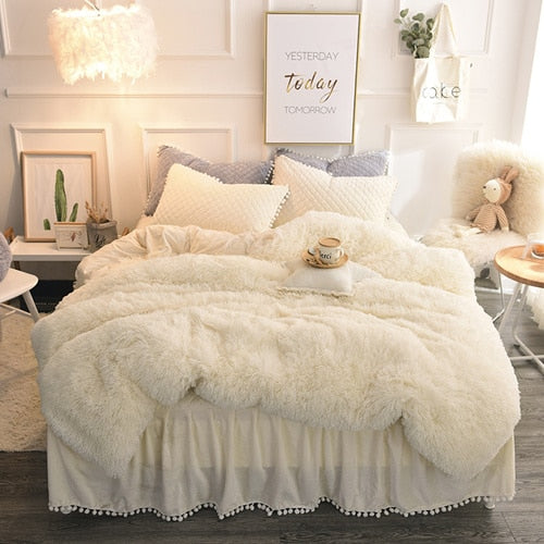 Therapeutic PomPom Fluffy Mink Fleece Bed Set - Cream