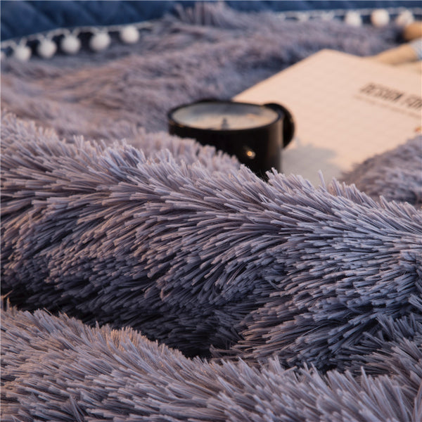 Therapeutic PomPom Fluffy Mink Fleece Bed Set - Blue